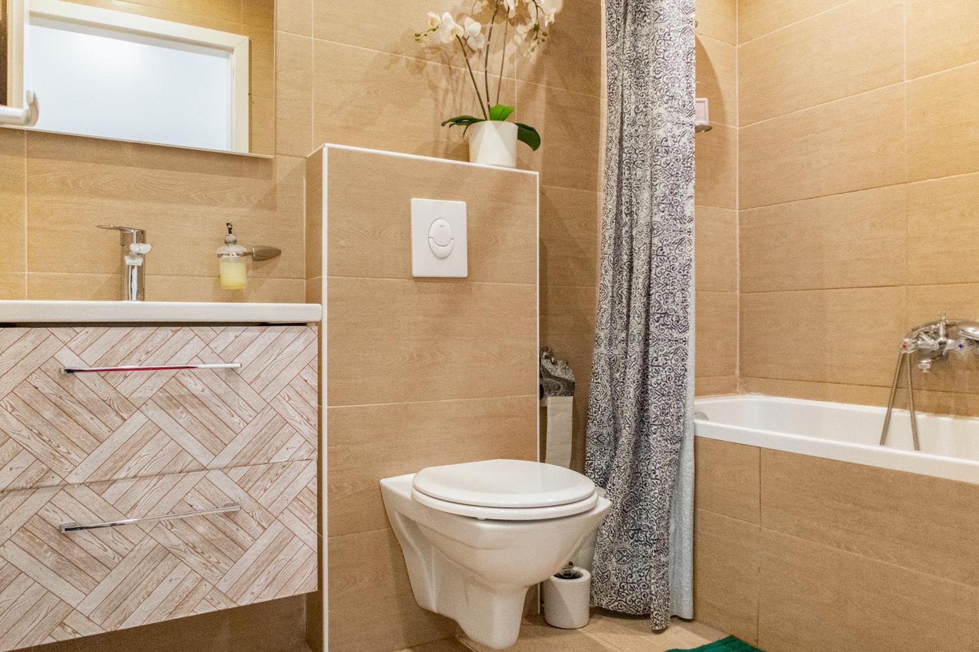 2 Spacious Apts For 6p, Only 7min To Stadthalle Apartment Wien