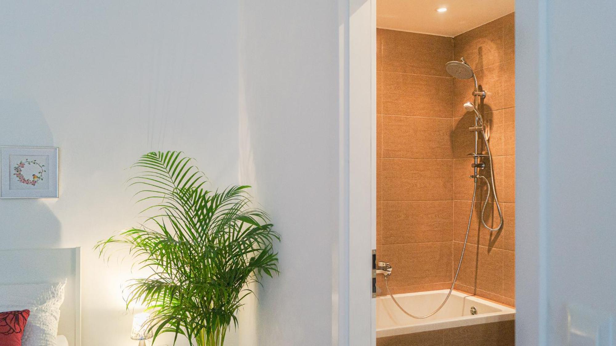 2 Spacious Apts For 6p, Only 7min To Stadthalle Apartment Wien